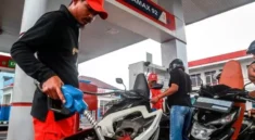 Waspada Misinformasi Pegawai Pertamina Imbau Masyarakat untuk Bijak dalam Menyikapi Isu BBM Oplosan