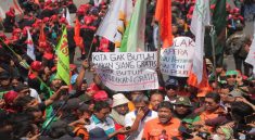 May Day 2025 di Sumut Ribuan Buruh Turun ke Jalan Desak Perlindungan Tenaga Kerja