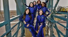 Perjalanan Bersejarah Katy Perry dan Lima Perempuan Lainnya Menuju Misi Luar Angkasa