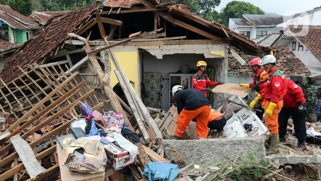 BMKG Ungkap Fakta Mengejutkan di Balik Rentetan Gempa di Sukabumi